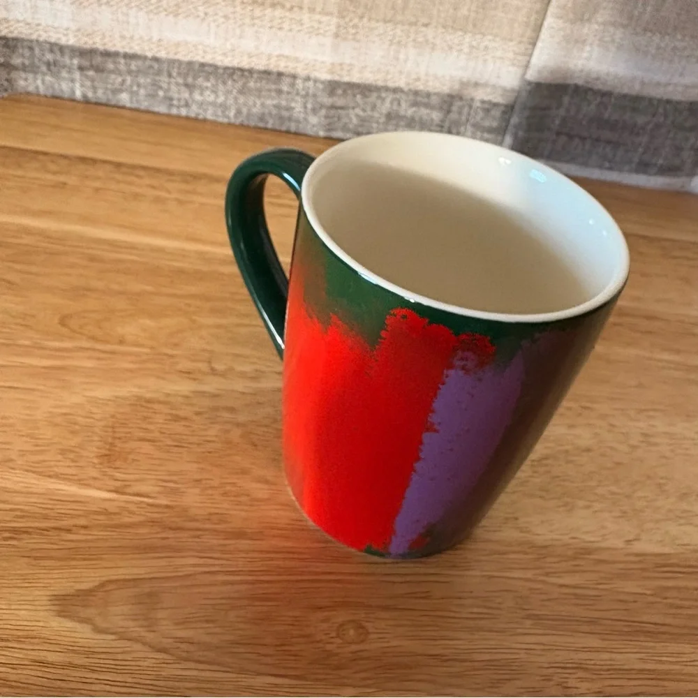 Starbucks Green And Red 10 ounce‎ 2021 Coffee Mug